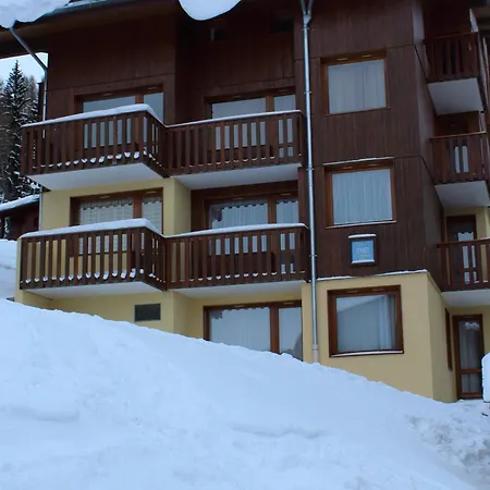 Cosy Pres Des Pistes Avec Balcon Et Tv - Fr-1-181-2832 Apartament La Plagne-Tarentaise